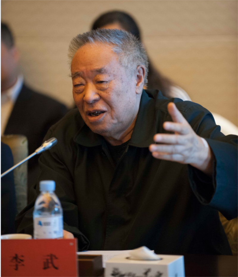 原伊盟天然堿科研組組長、原伊化集團創(chuàng)始人李武先生在會上講話。