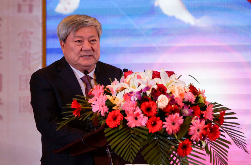 集團董事局主席戴連榮致新年賀詞。
