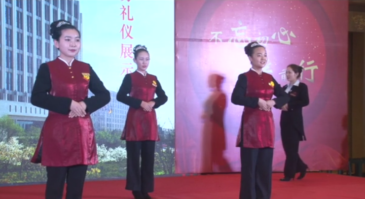 小型舞臺(tái)劇：《我要飛》