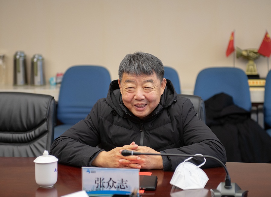 鄂爾多斯市政協(xié)黨組成員、副主席張眾志到博源集團(tuán)開展新春慰問