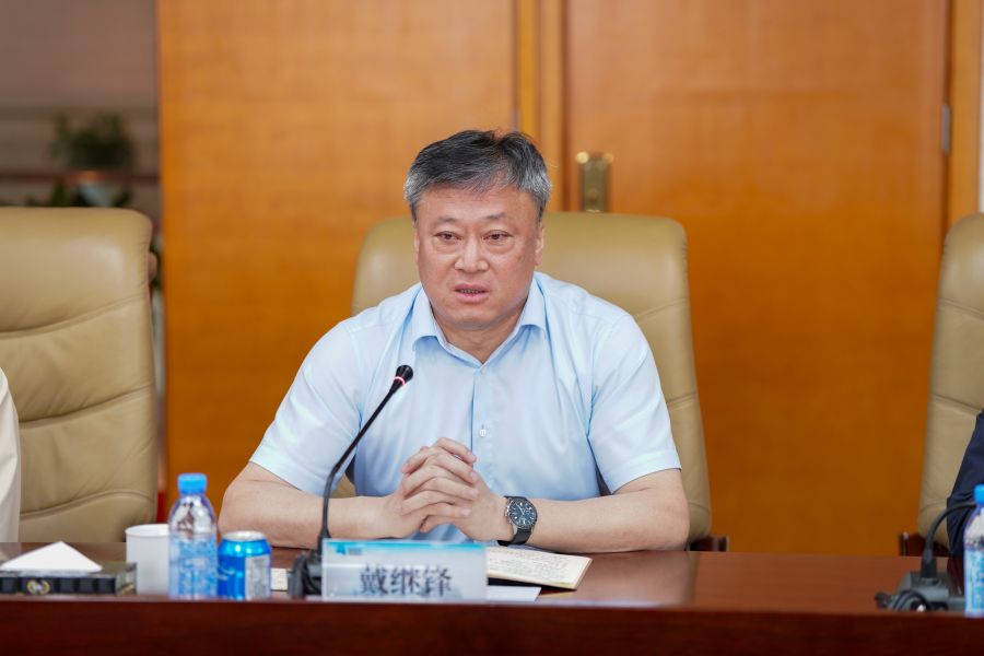 阿拉善盟副盟長(zhǎng)劉沖霄一行到訪博源集團(tuán)